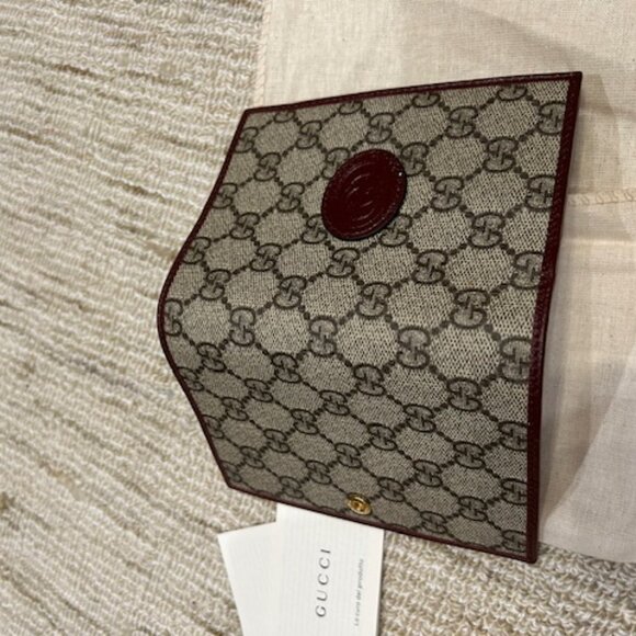 Gucci Passport Holder - Picture 7 of 7